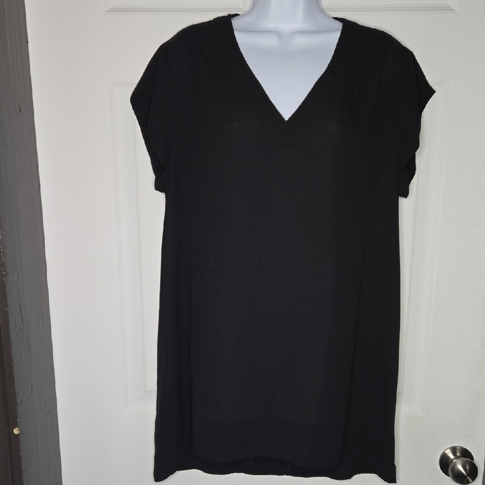 Long Black Short Sleeve Blouse XL
